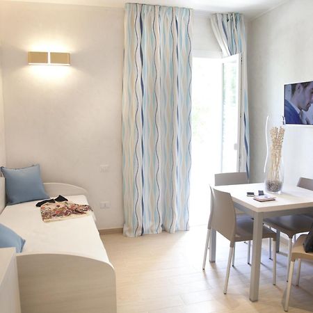 Marina Beach Suite Hotel Rimini Exterior photo