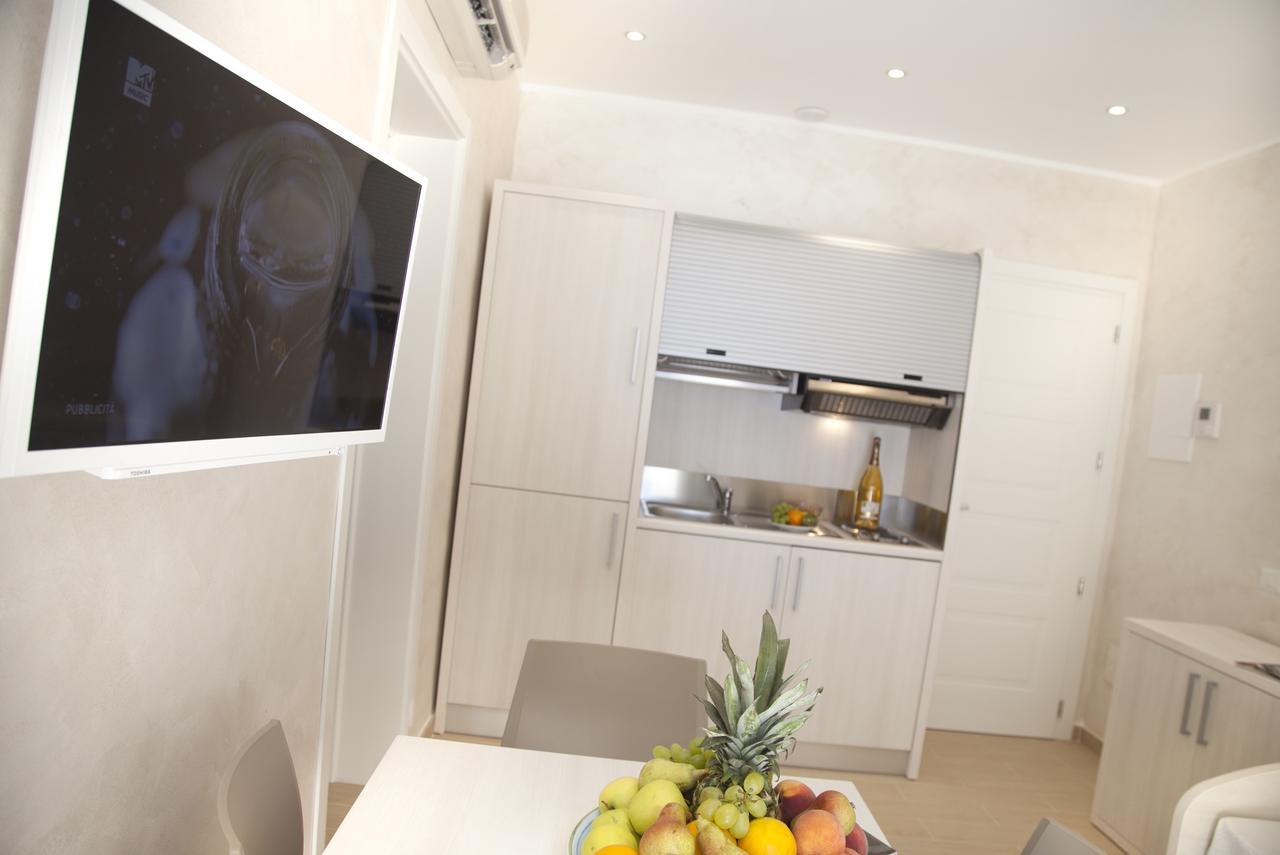 Marina Beach Suite Hotel Rimini Exterior photo